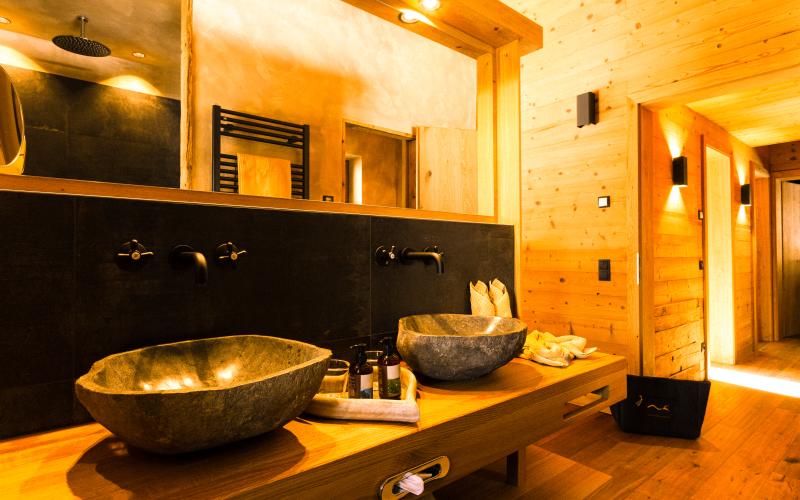 Mountain Chalet De Luxe