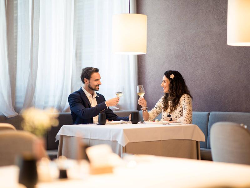 Ein Tisch für Zwei 