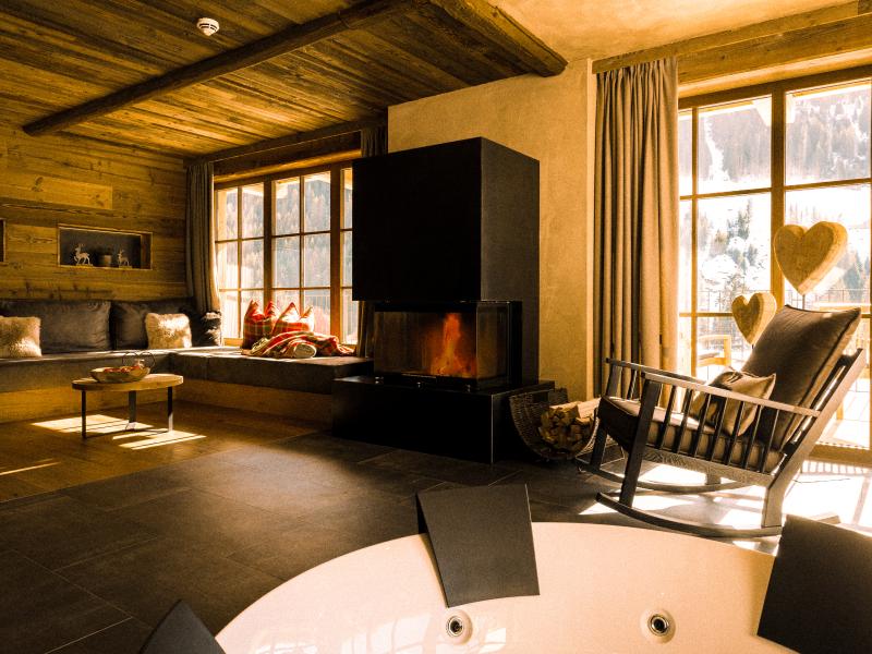 Mountain Chalet De Luxe