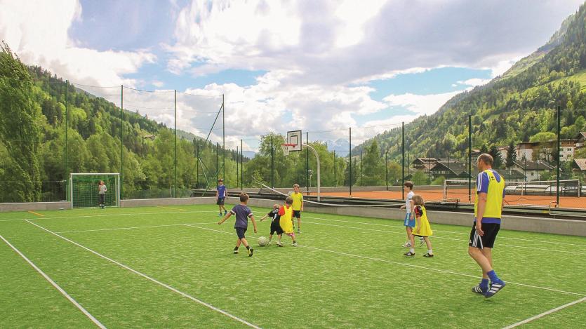 PACCHETTO CAMP DI CALCIO– VACANZA IN FAMIGLIA CON PASSIONE PER IL CALCIO
