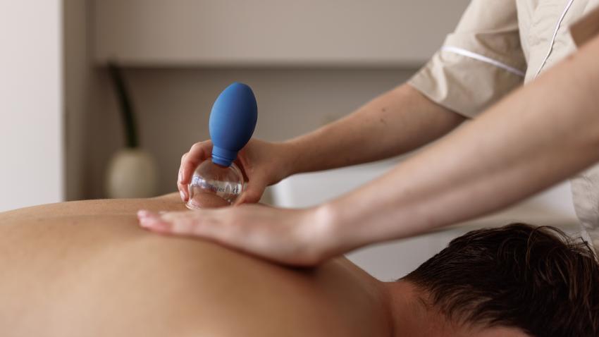 Q-TOUCH – INTENSIVE RÜCKENMASSAGE