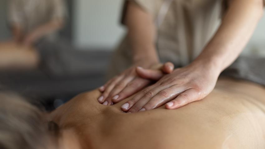 LOMI-LOMI-MASSAGE