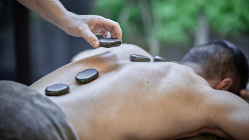 HOT-STONE-MASSAGE