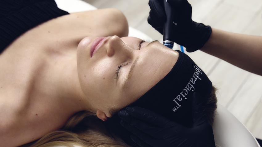 HYDRAFACIAL SIGNATURE