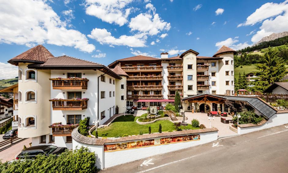 Dolomites’ King of Passes 2025