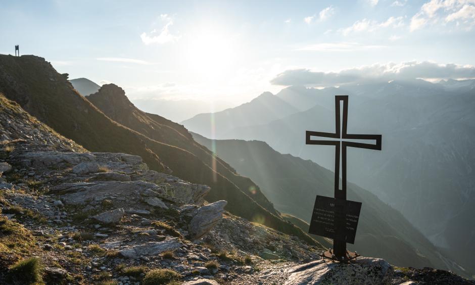 Wander-Experience: Gipfel & Bergseen