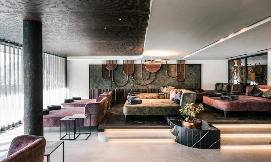 8=6 Special - Low Season