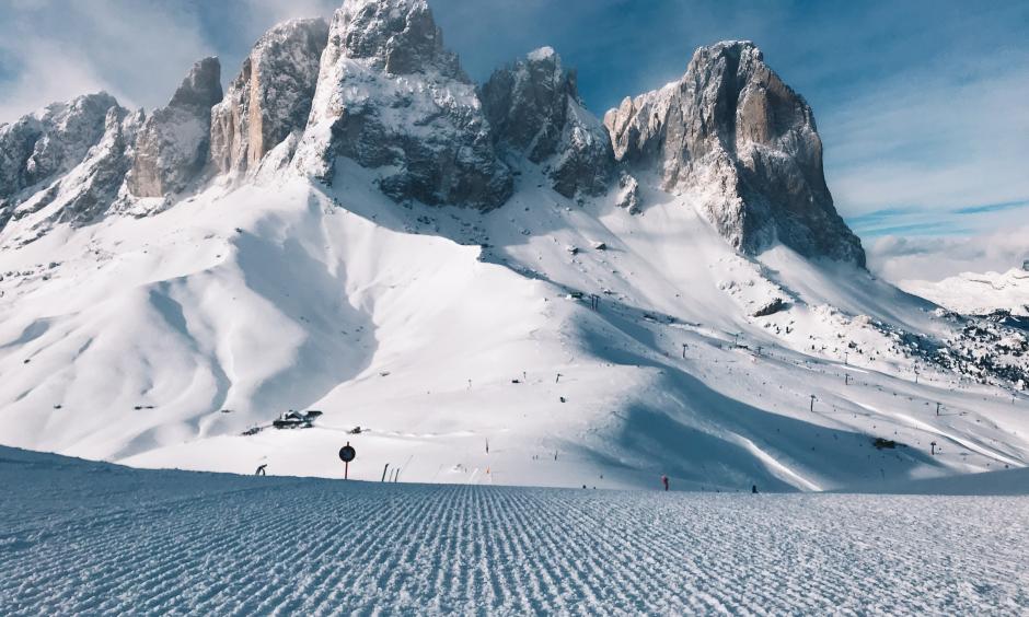 Skisafari: Sellaronda Dolomiten