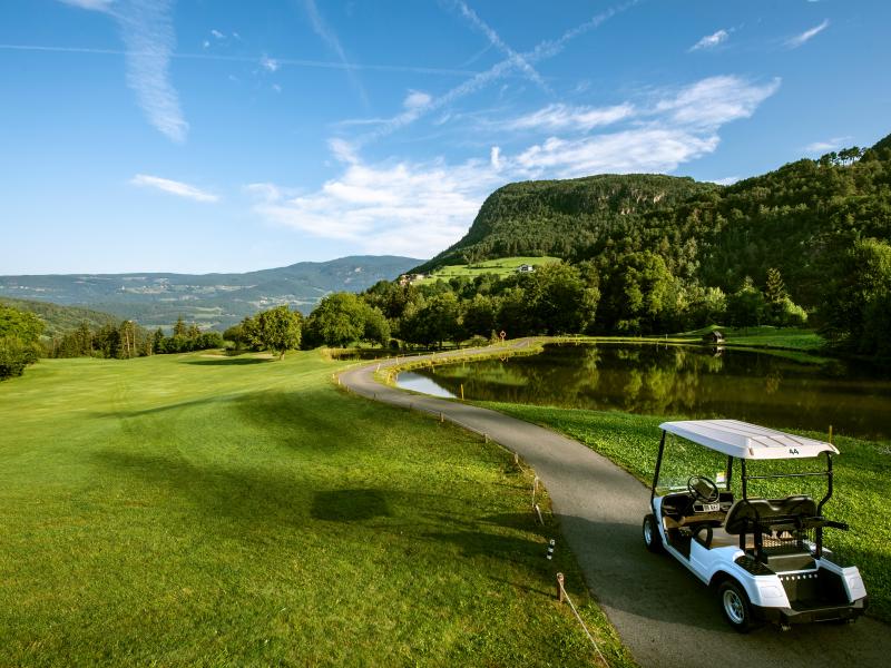 Time out for golf players at the Hotel Lamm!