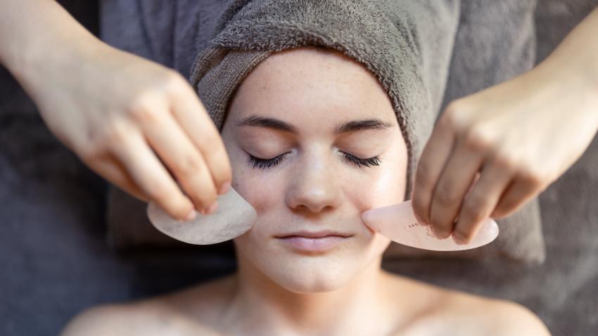 FACIAL RELAXATION Q-TOUCH